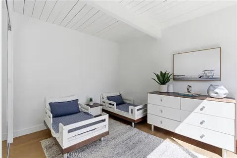 $2,499,000 | 258 Walnut Street, Newport Beach, CA 92663