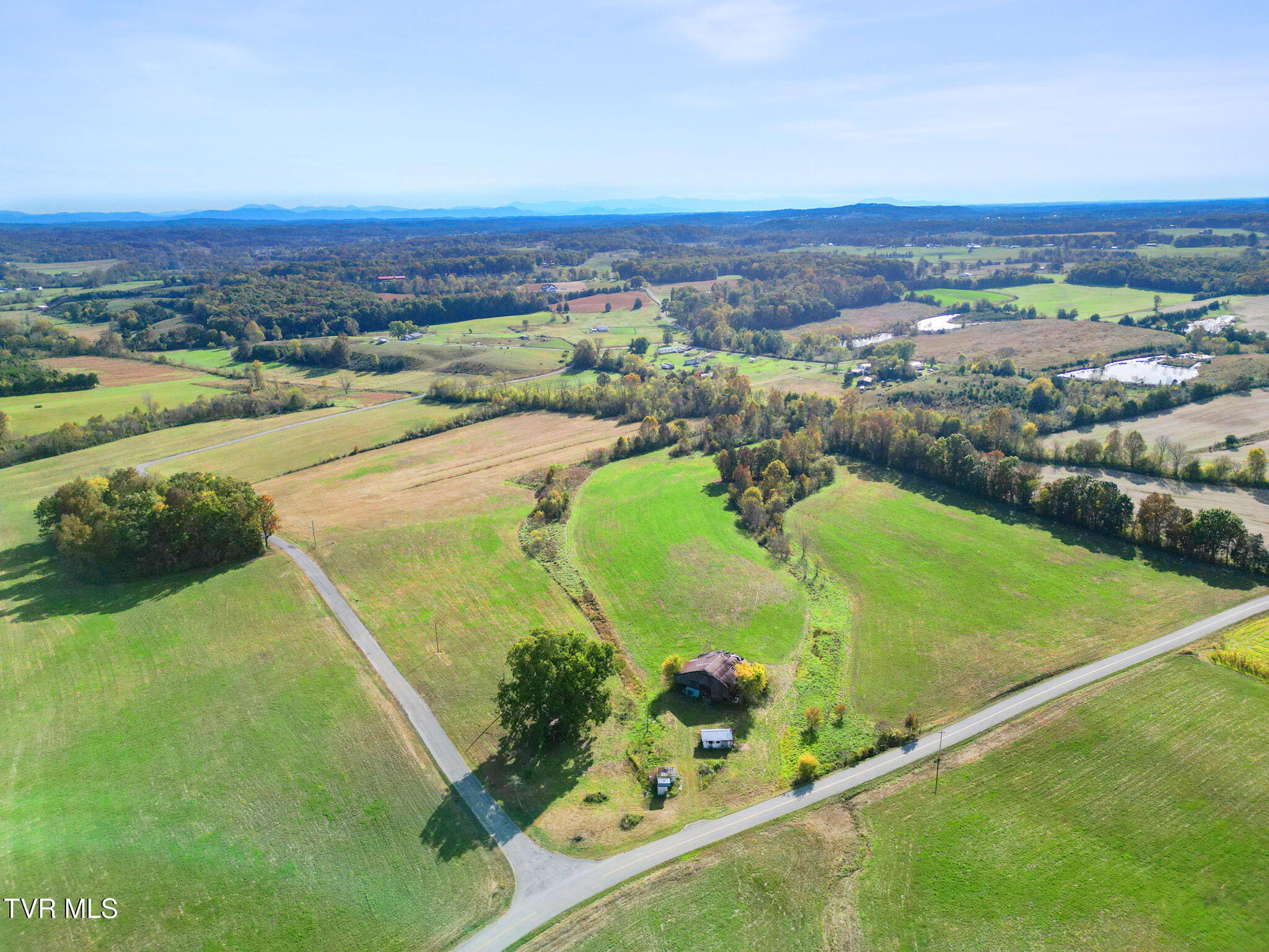 Lot 5 Kenneytown Road, Unit 5 Greeneville, TN 37745 - Photo 2 of 7 4-web-or-mls-DJI_0496