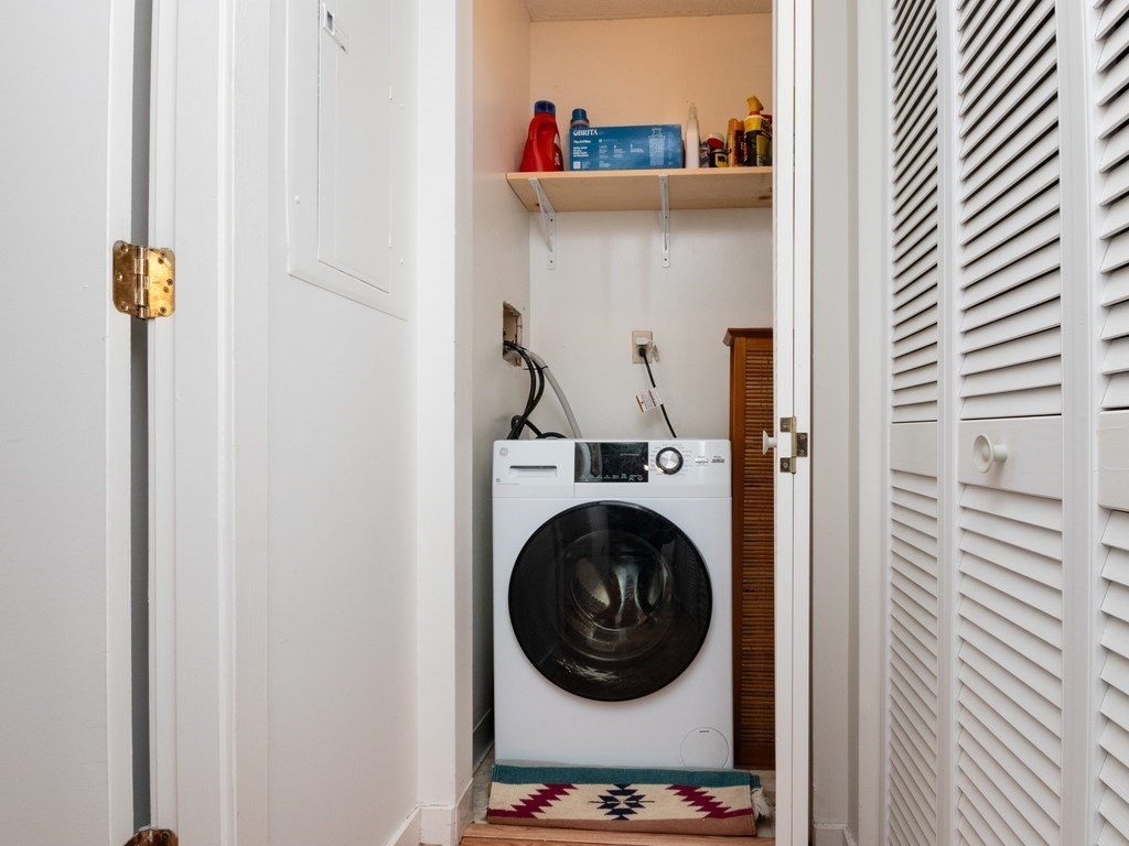 273 Cambridge Road, Unit 204 Woburn, MA 01801 - Photo 33 of 38 Gallery Image 33