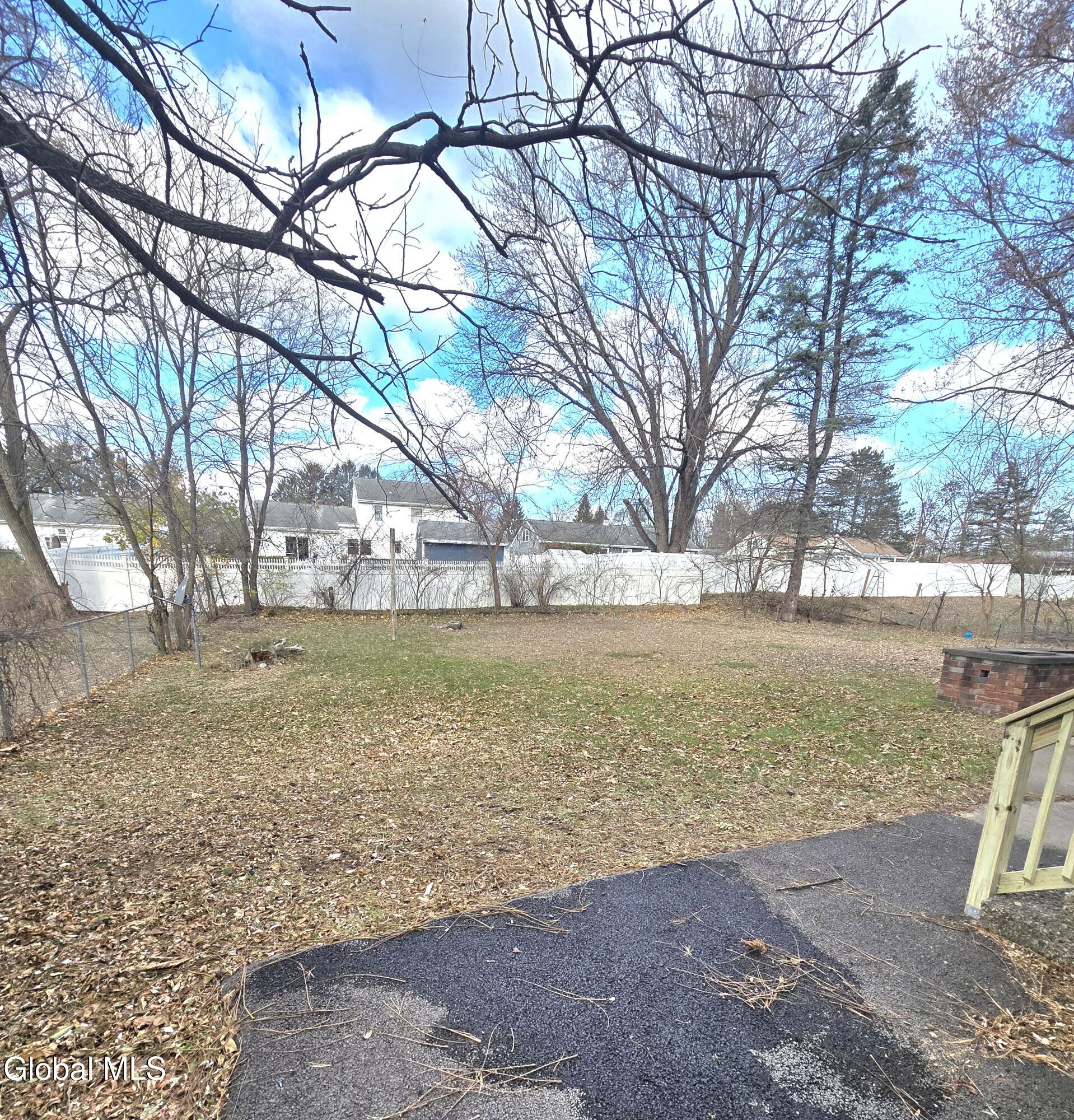 19 Commodore Street, Unit A Colonie, NY 12205 - Photo 23 of 23 20251118_100308