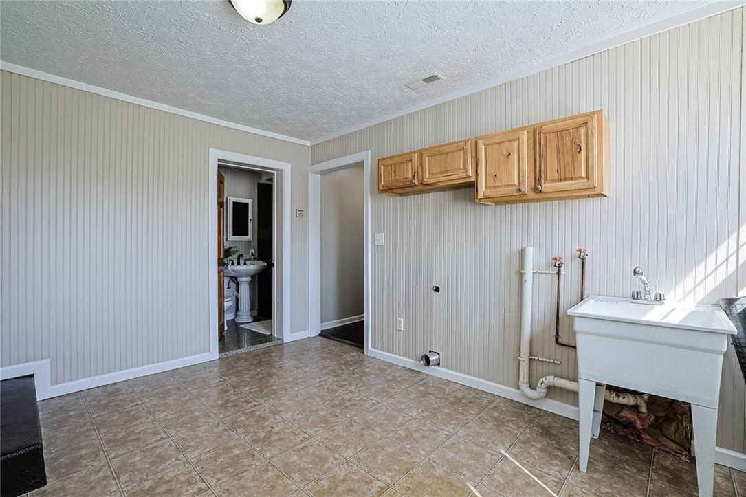 3071 East Spring Valley Paintersville Road Xenia, OH 45385 - Photo 44 of 70