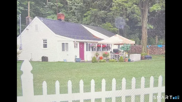 $2,350 | 159 Purdy Hill Road, Monroe, CT 06468