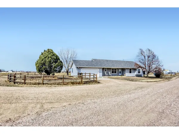 $800,000 | 20741 County Road 74, Eaton, CO 80615
