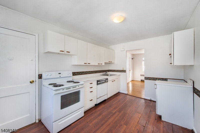 77D Troy Drive, Unit 77B Springfield, NJ 07081 - Photo 4 of 11