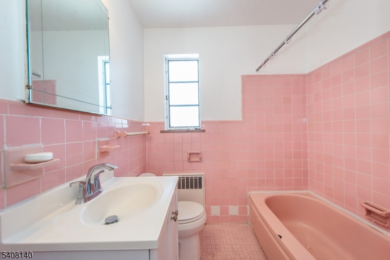 77D Troy Drive, Unit 77B Springfield, NJ 07081 - Photo 7 of 11