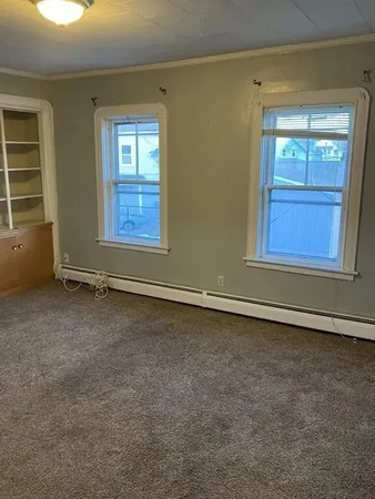 $1,700 | 17 Bardsley Street, Unit 2, Fall River, MA 02723