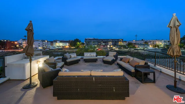 $16,500 | 4115 Roma Court, Marina del Rey, CA 90292