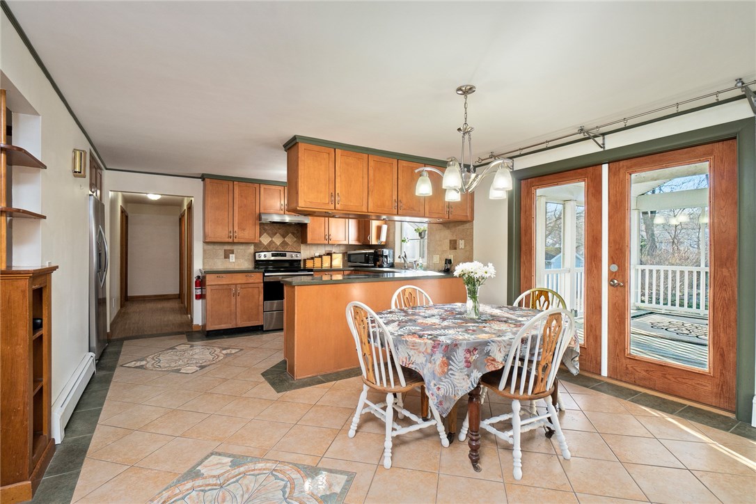 204 Hanton Road North Smithfield, RI 02896 - Photo 11 of 40 Gallery Image 11