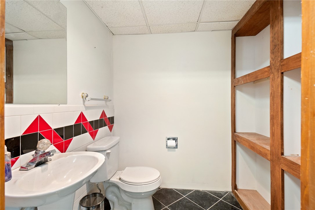 204 Hanton Road North Smithfield, RI 02896 - Photo 29 of 40 Gallery Image 29