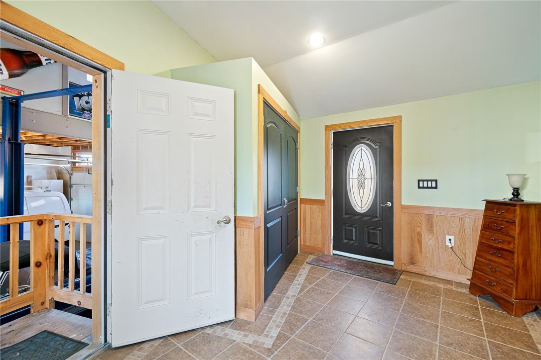 Mud Room
