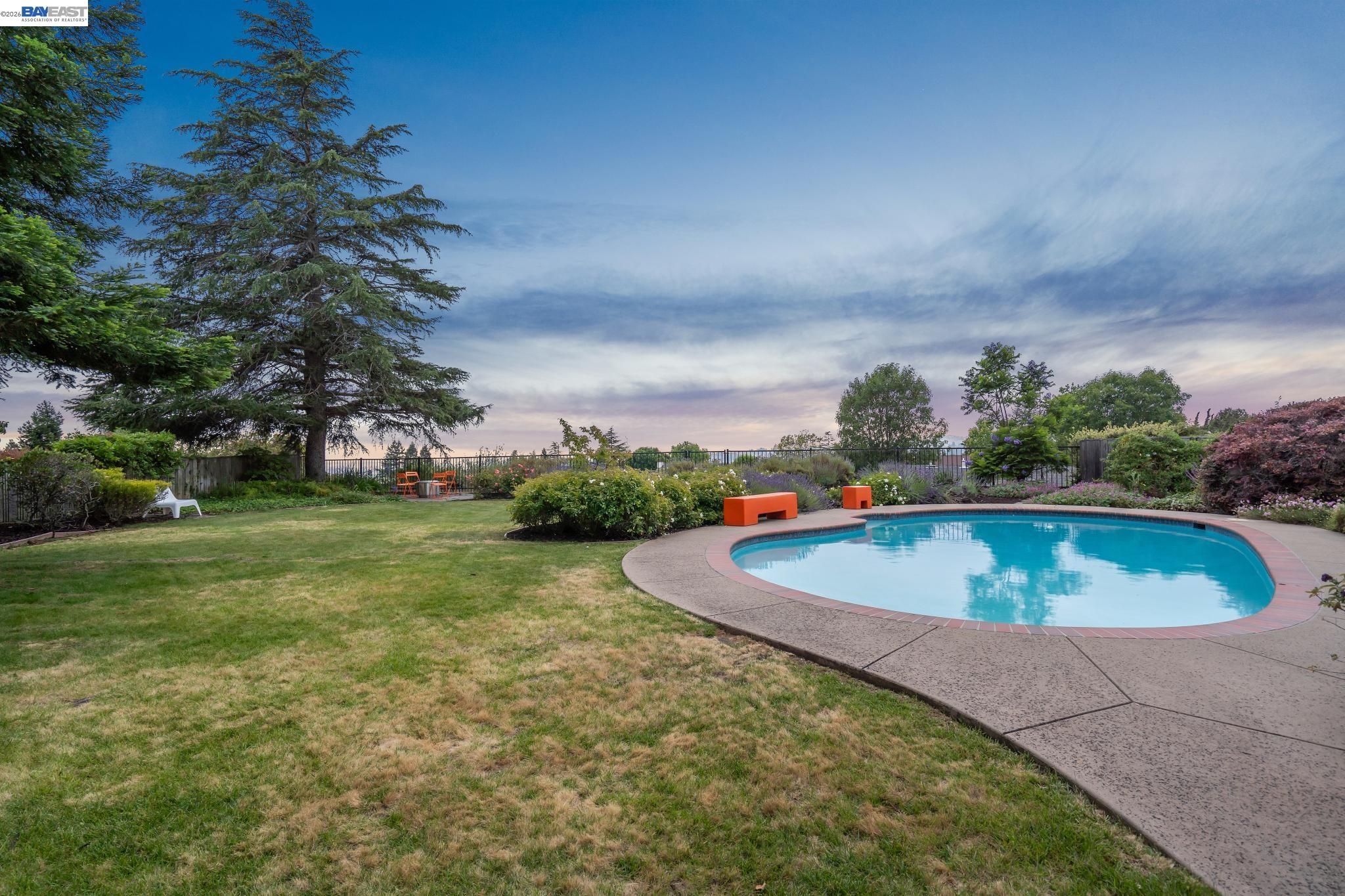 5842 Highwood Road Castro Valley, CA 94552 - Photo 88 of 93