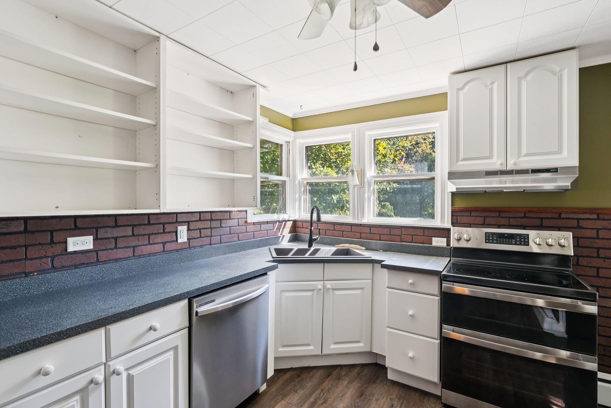 99 Old County Road Hampden, ME 04444 - Photo 19 of 38 99 Old County 39_DSC00767