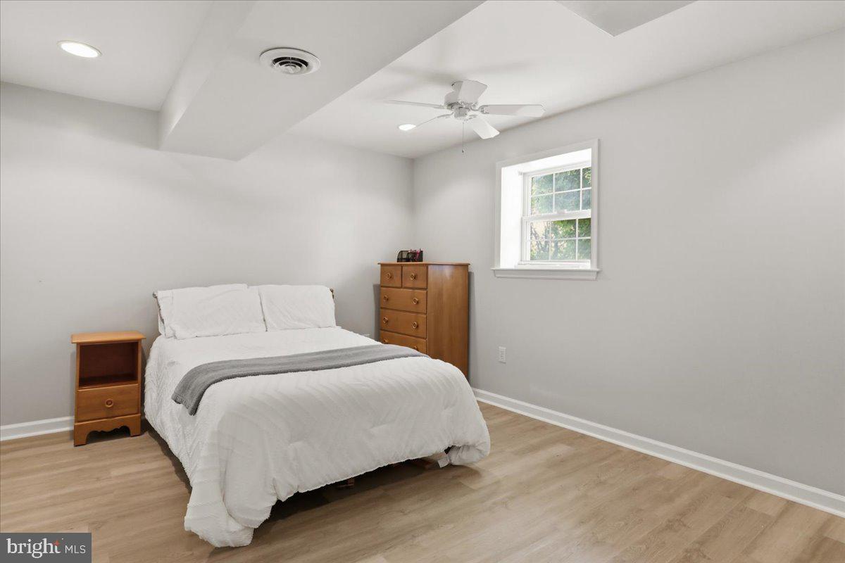 16818 Sterling Road Williamsport, MD 21795 - Photo 33 of 48 Fifth bedroom (lower level)