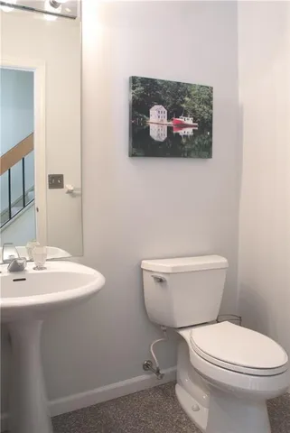 $2,200 | 804 Fairways Drive, Oakmont, PA 15139