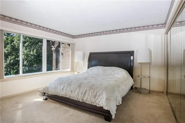 $2,200 | 804 Fairways Drive, Oakmont, PA 15139