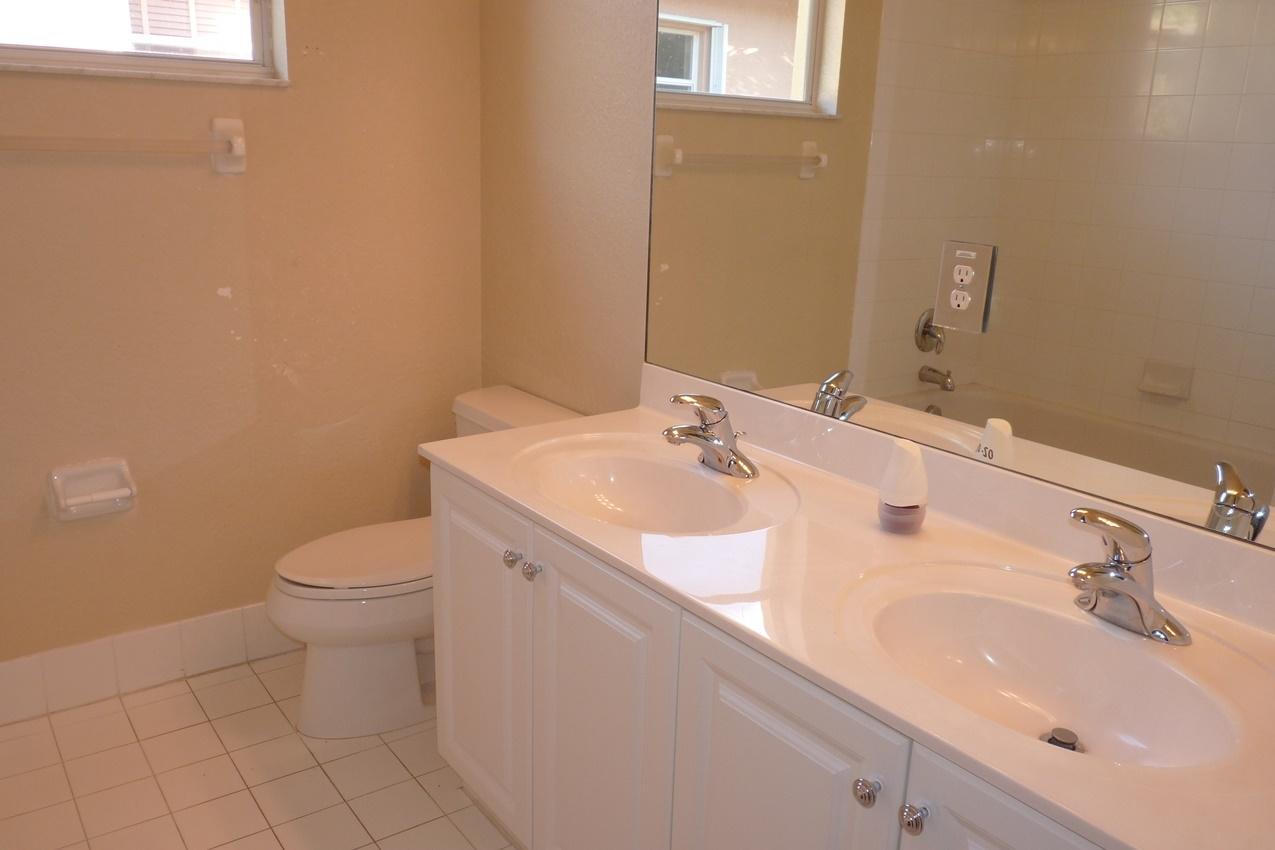 11125 Misty Ridge Way Boynton Beach, FL 33473 - Photo 34 of 54 M BATH 3