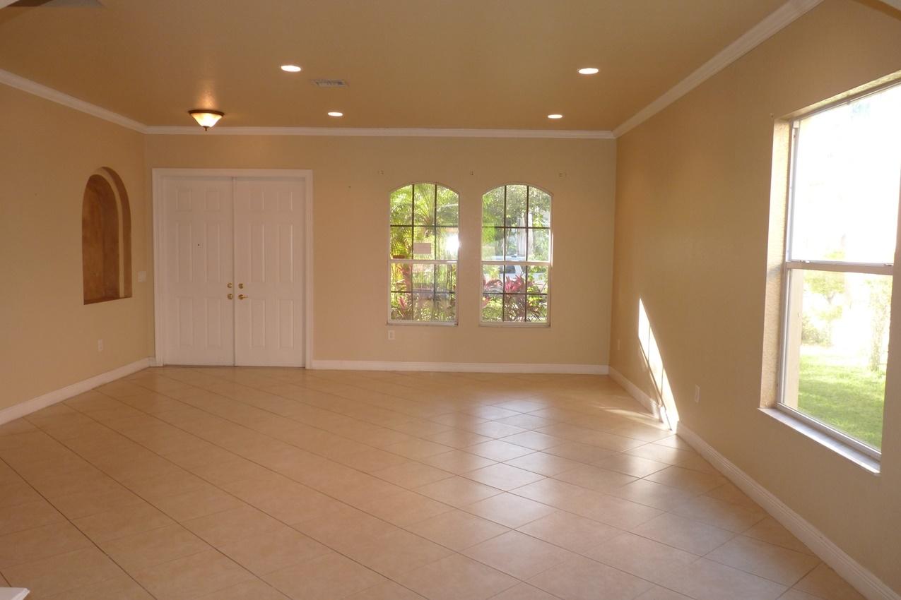 11125 Misty Ridge Way Boynton Beach, FL 33473 - Photo 5 of 54 M LIVING ROOM