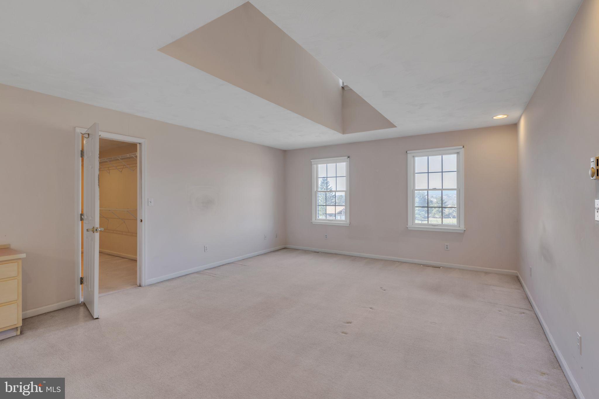 2428 Gramm Road Pennsburg, PA 18073 - Photo 11 of 54 Gallery Image 11