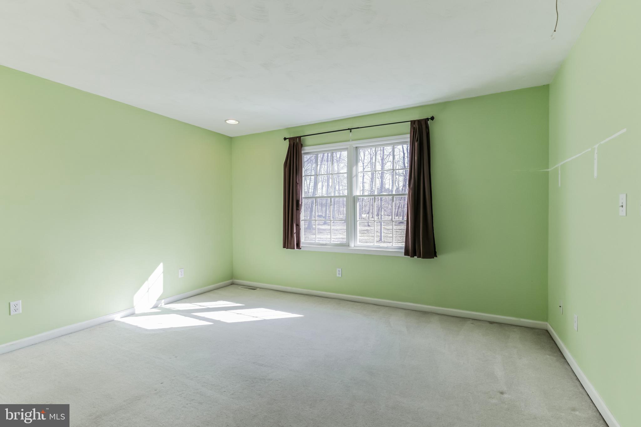 2428 Gramm Road Pennsburg, PA 18073 - Photo 15 of 54 Gallery Image 15