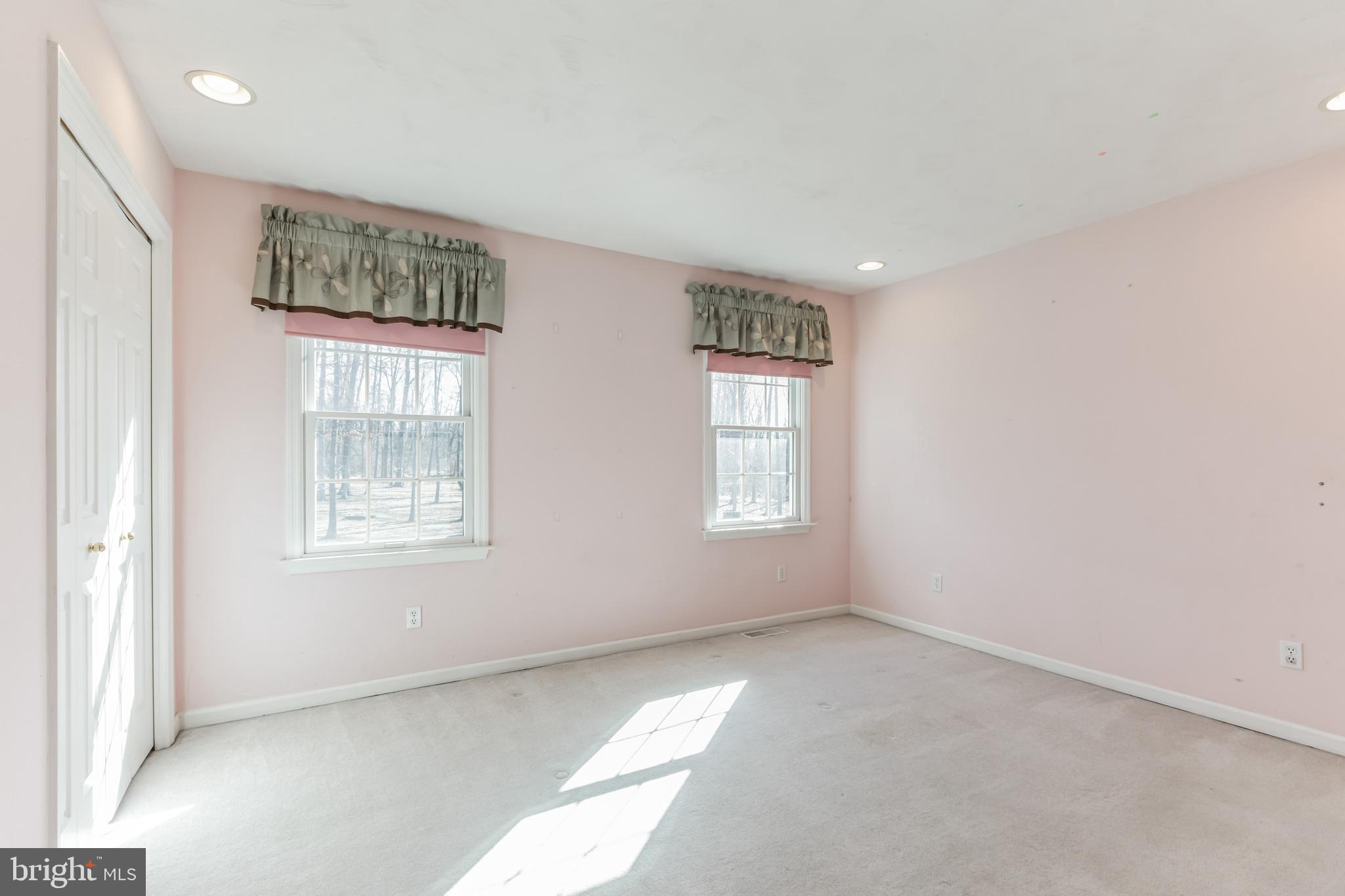 2428 Gramm Road Pennsburg, PA 18073 - Photo 18 of 54 Gallery Image 18