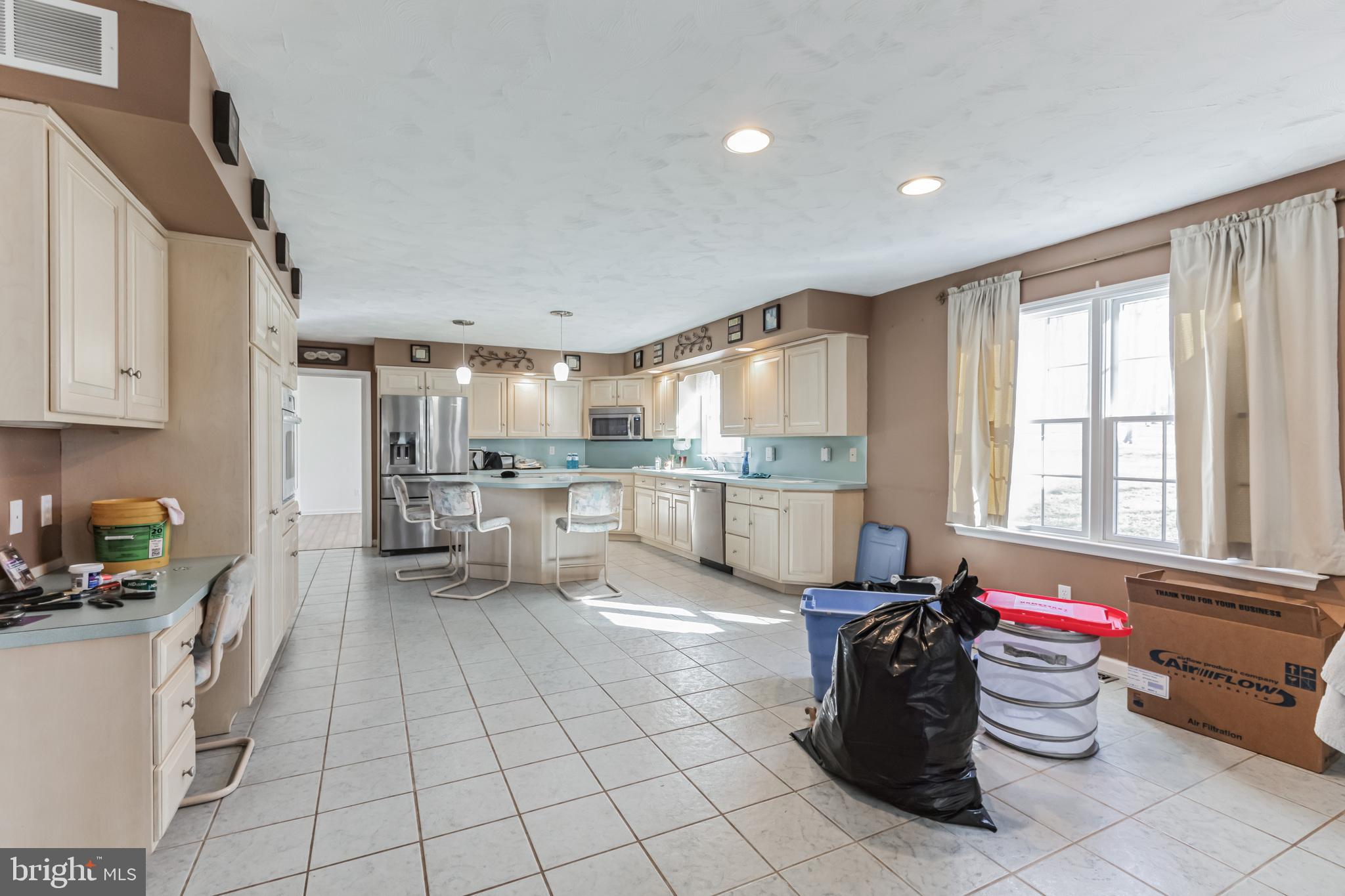 2428 Gramm Road Pennsburg, PA 18073 - Photo 26 of 54 Gallery Image 26