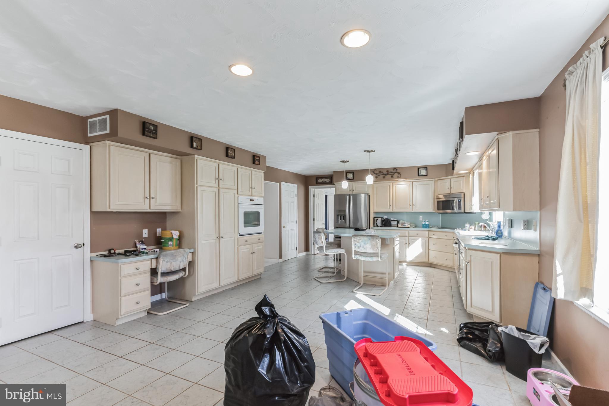 2428 Gramm Road Pennsburg, PA 18073 - Photo 27 of 54 Gallery Image 27