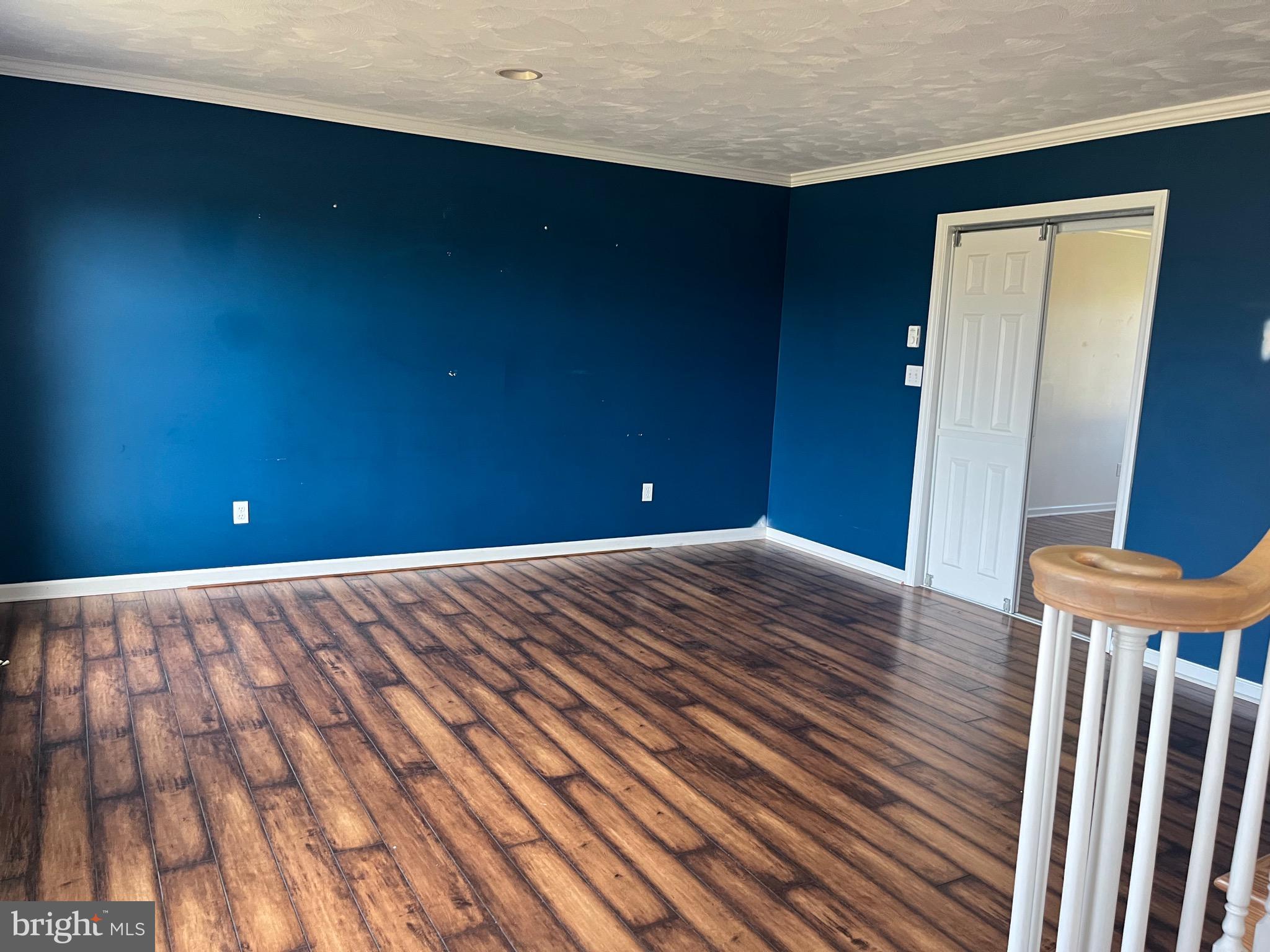 2428 Gramm Road Pennsburg, PA 18073 - Photo 31 of 54 Living room