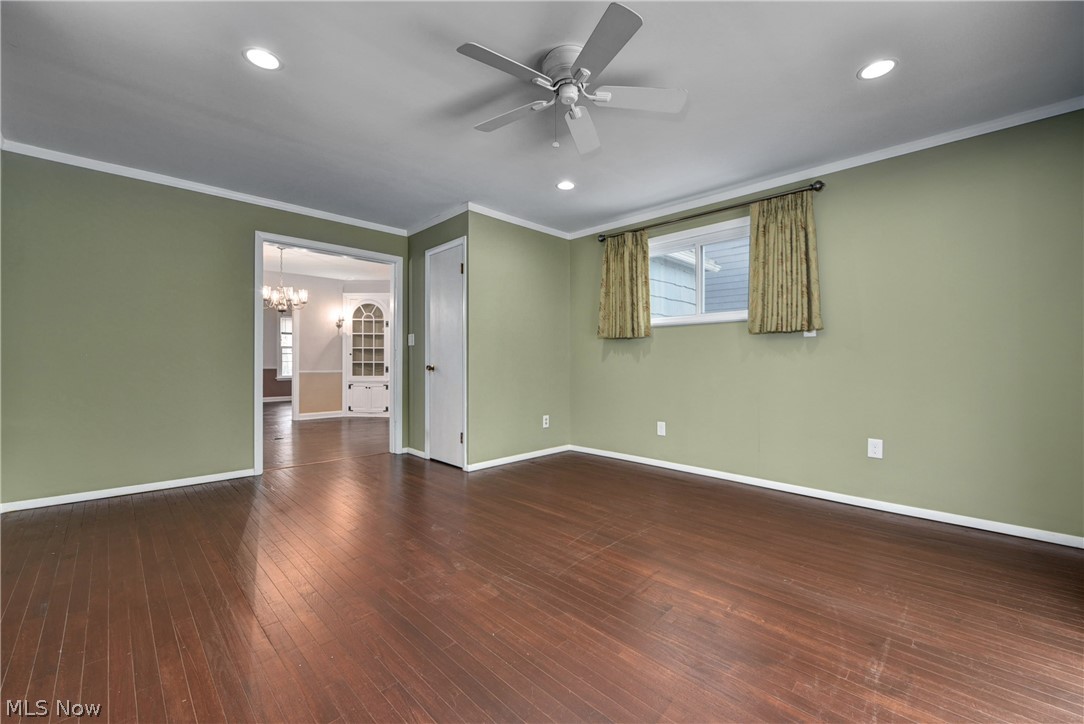 1238 Quilliams Road Cleveland, OH 44121 - Photo 13 of 33