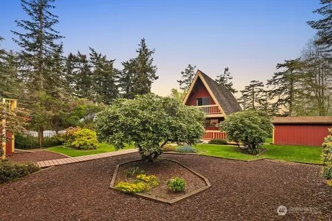 $865,000 | 595 Race Road, Coupeville, WA 98239