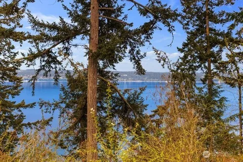 $865,000 | 595 Race Road, Coupeville, WA 98239