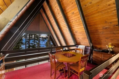 $865,000 | 595 Race Road, Coupeville, WA 98239