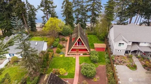 $865,000 | 595 Race Road, Coupeville, WA 98239