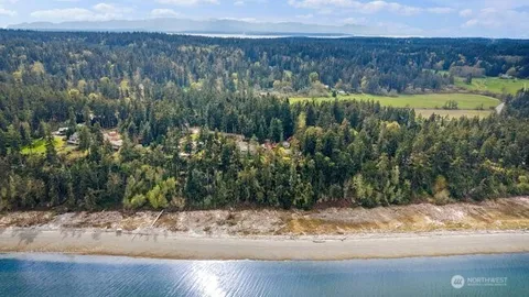$865,000 | 595 Race Road, Coupeville, WA 98239