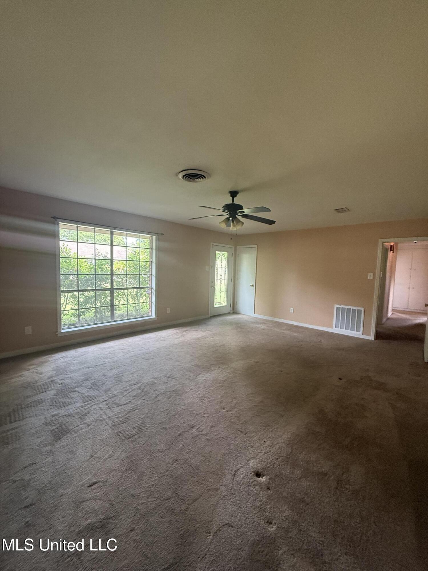 104 MacGregor Way Natchez, MS 39120 - Photo 15 of 31 IMG_4027