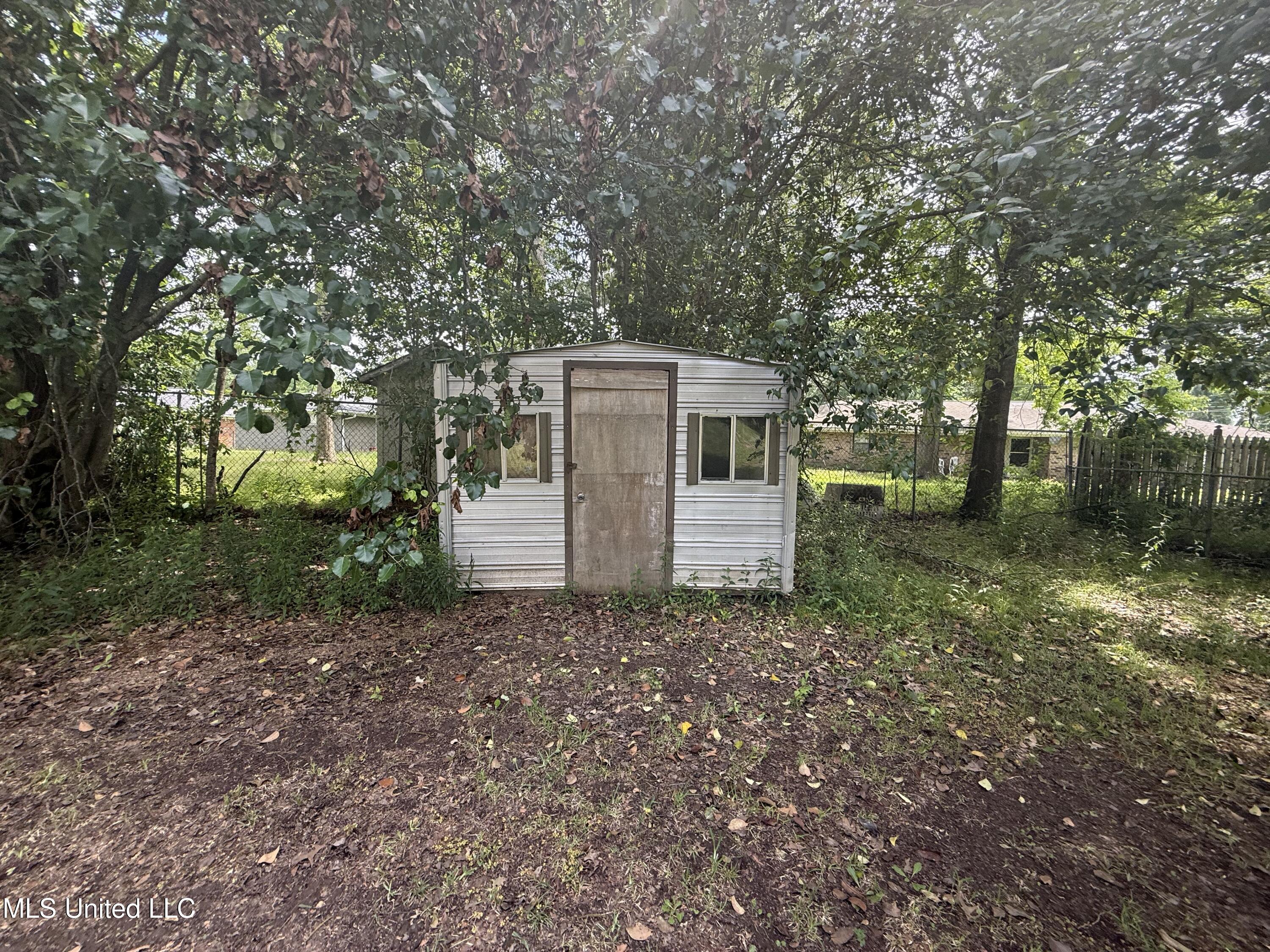 104 MacGregor Way Natchez, MS 39120 - Photo 20 of 31 IMG_4020