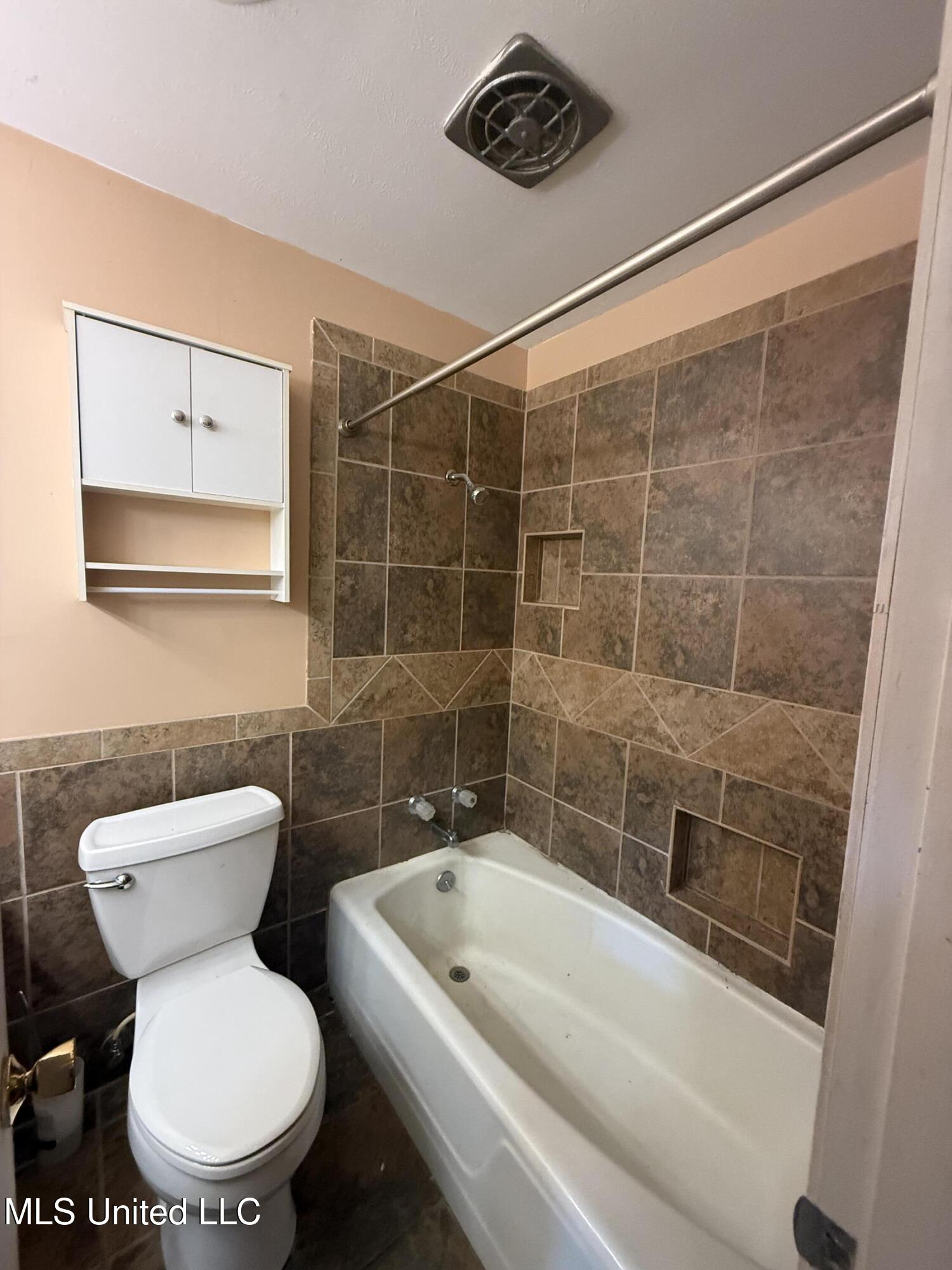 104 MacGregor Way Natchez, MS 39120 - Photo 30 of 31 IMG_4035