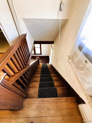 $169,900 | 401 North Pine Street, Mountain View, MO 65548