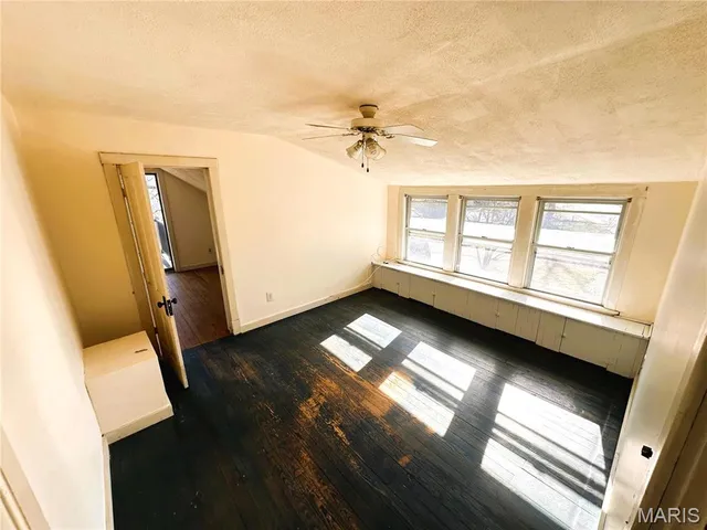 $169,900 | 401 North Pine Street, Mountain View, MO 65548