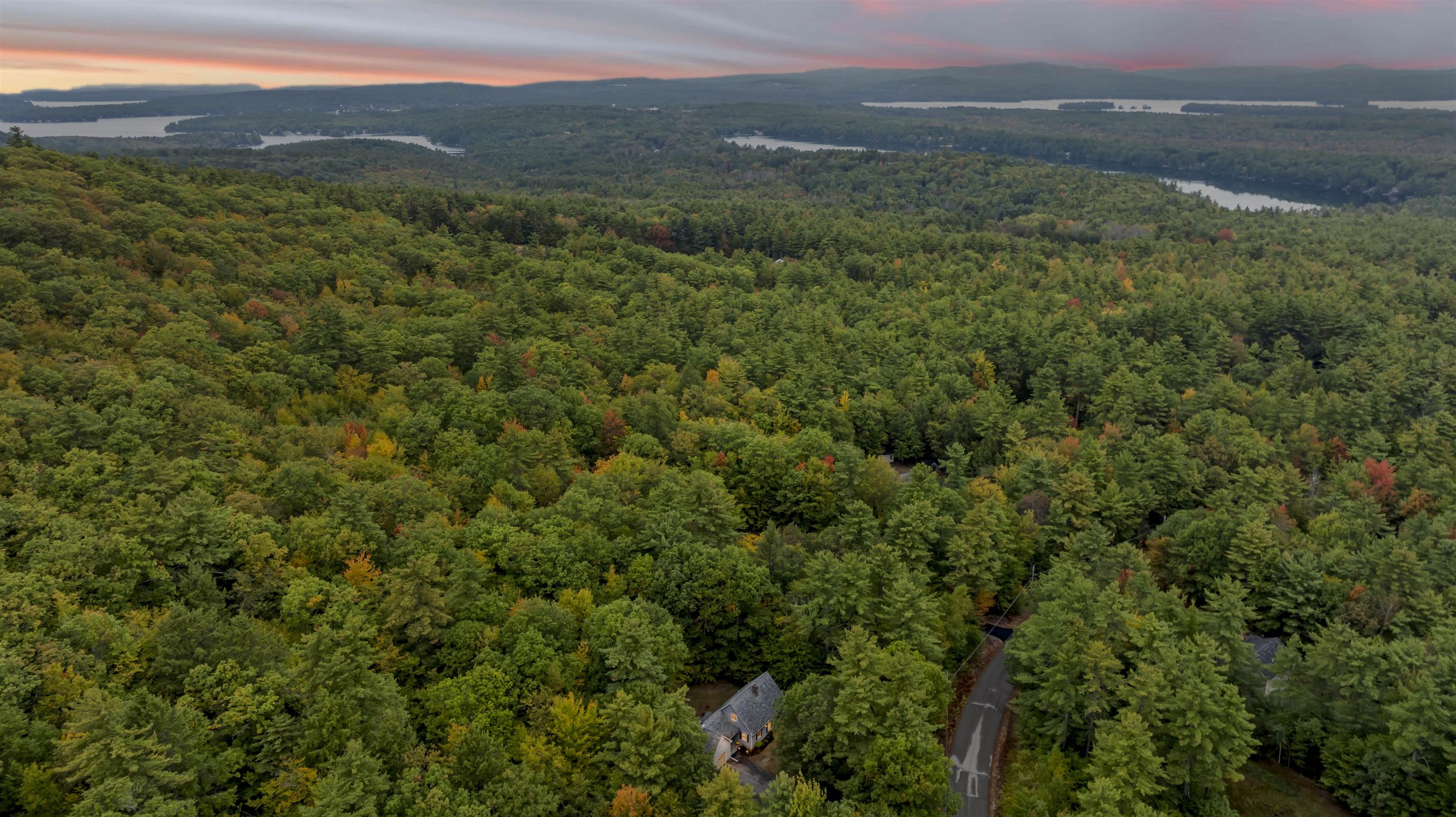23 Friar Tuck Way Wolfeboro, NH 03894 - Photo 8 of 31