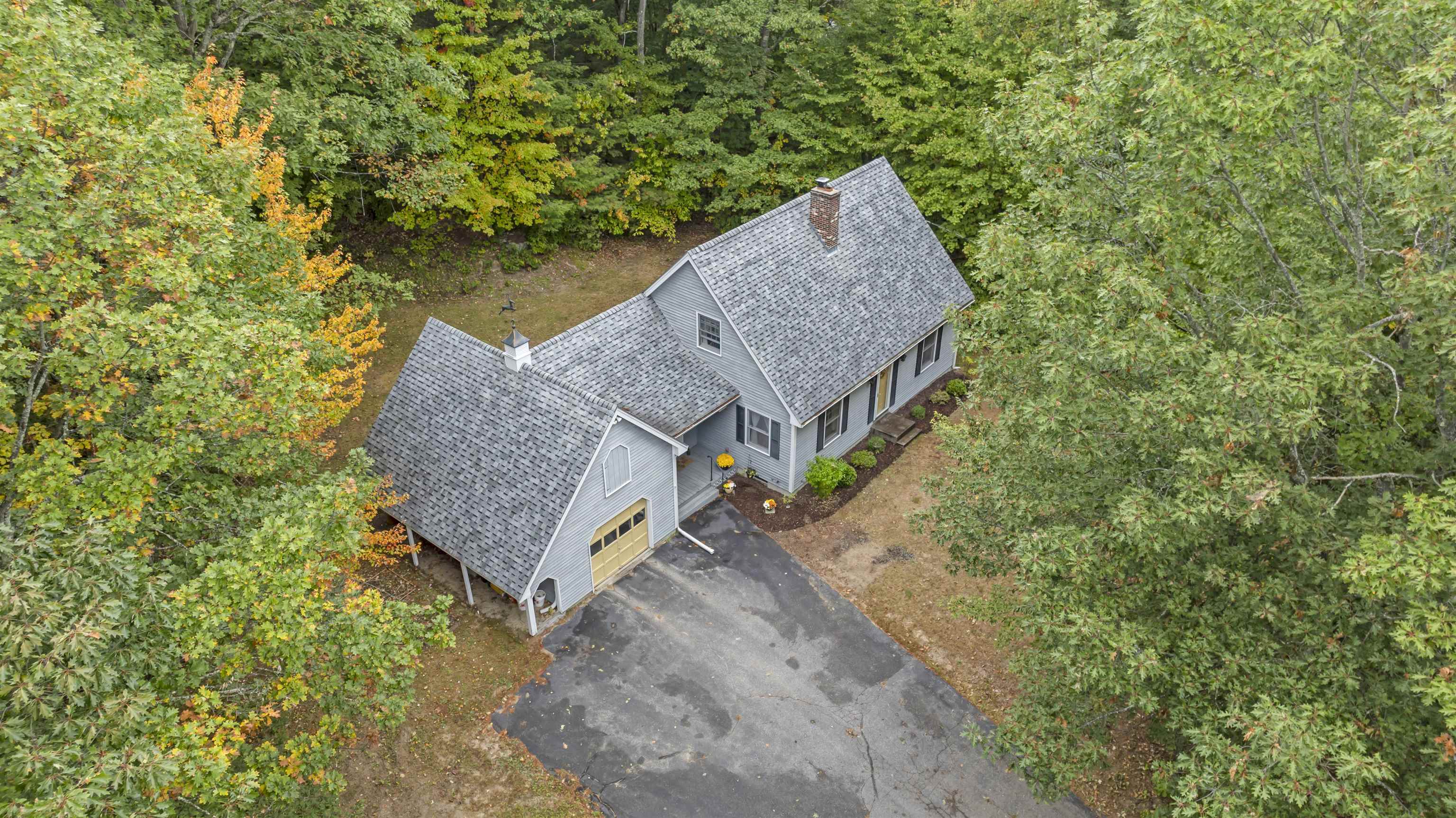 23 Friar Tuck Way Wolfeboro, NH 03894 - Photo 10 of 31