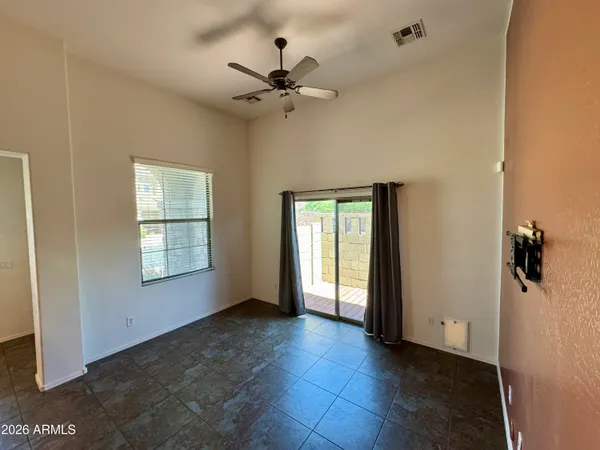 $395,000 | 3921 East Sophie Lane, Phoenix, AZ 85042