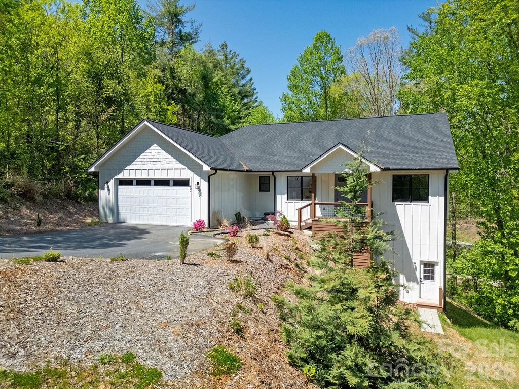 404 High Ridge Drive Mills River, NC 28759 - Photo 3 of 47