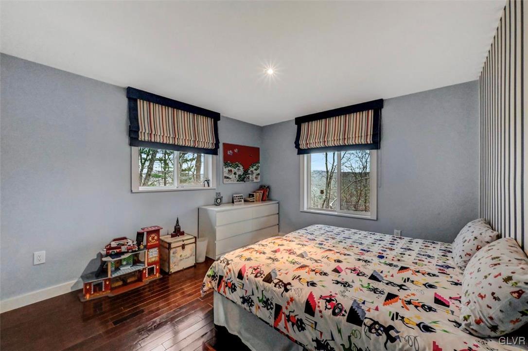 108 Sterling Circle Bushkill, PA 18324 - Photo 33 of 51 a bedroom with a bed and a window