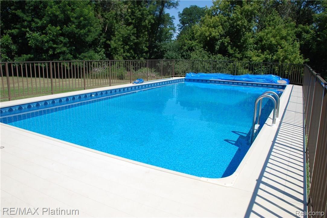 6388 Woodbrook Road Linden, MI 48451 - Photo 38 of 43 DSC_0792.JPG