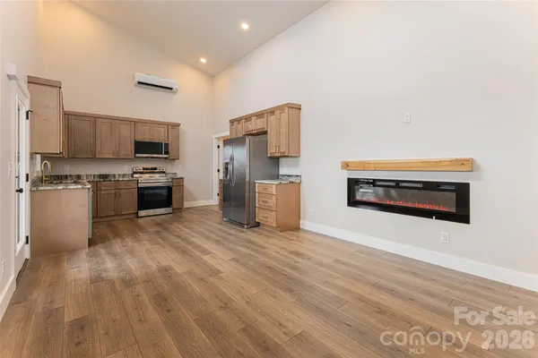 $539,000 | 153 Hackleburg Lane, Hendersonville, NC 28792