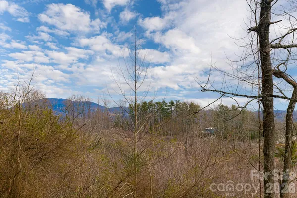 $539,000 | 153 Hackleburg Lane, Hendersonville, NC 28792