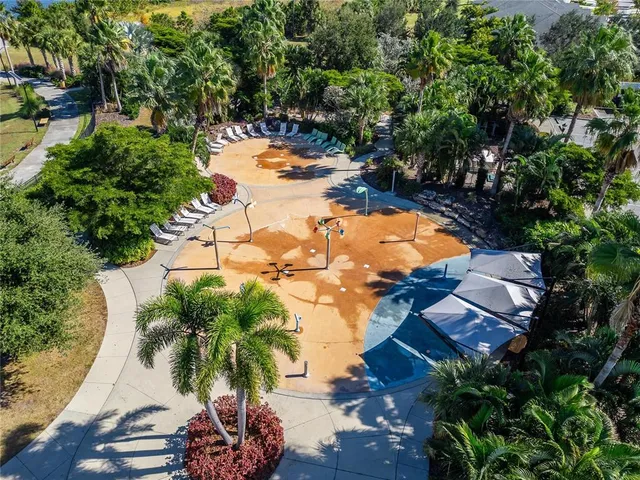 $690,000 | 5611 Madrigal Way, Apollo Beach, FL 33572