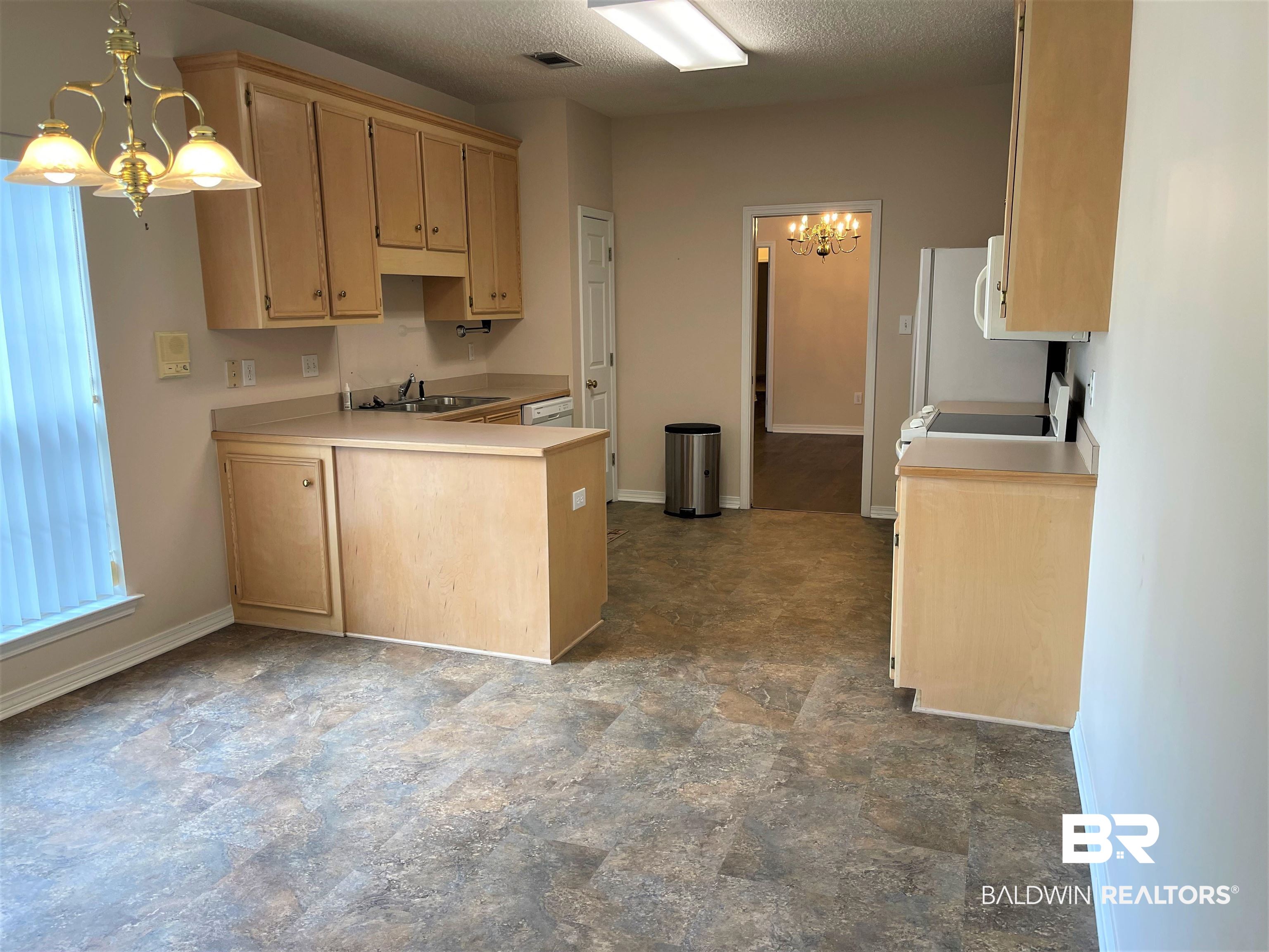 109 Woodruff Court Mobile, AL 36608 - Photo 12 of 13