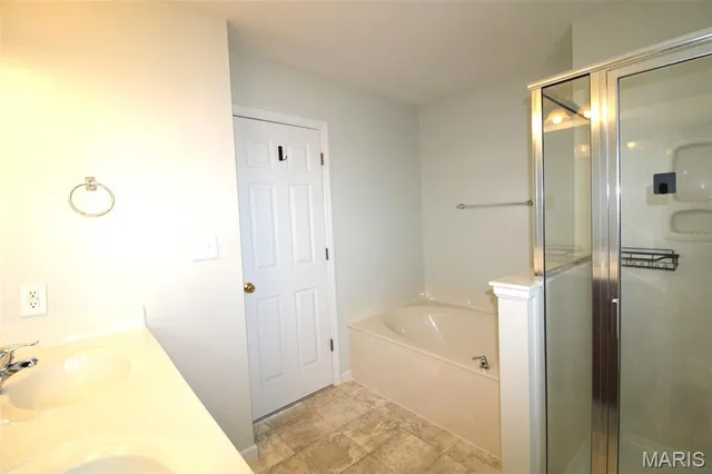 $2,595 | 221 Pecan Bluffs Drive, Wentzville, MO 63385