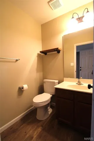 $2,595 | 221 Pecan Bluffs Drive, Wentzville, MO 63385